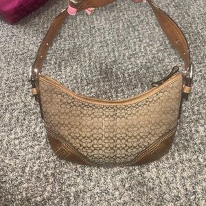 SOLD‼️‼️Coach hobo shoulder bag